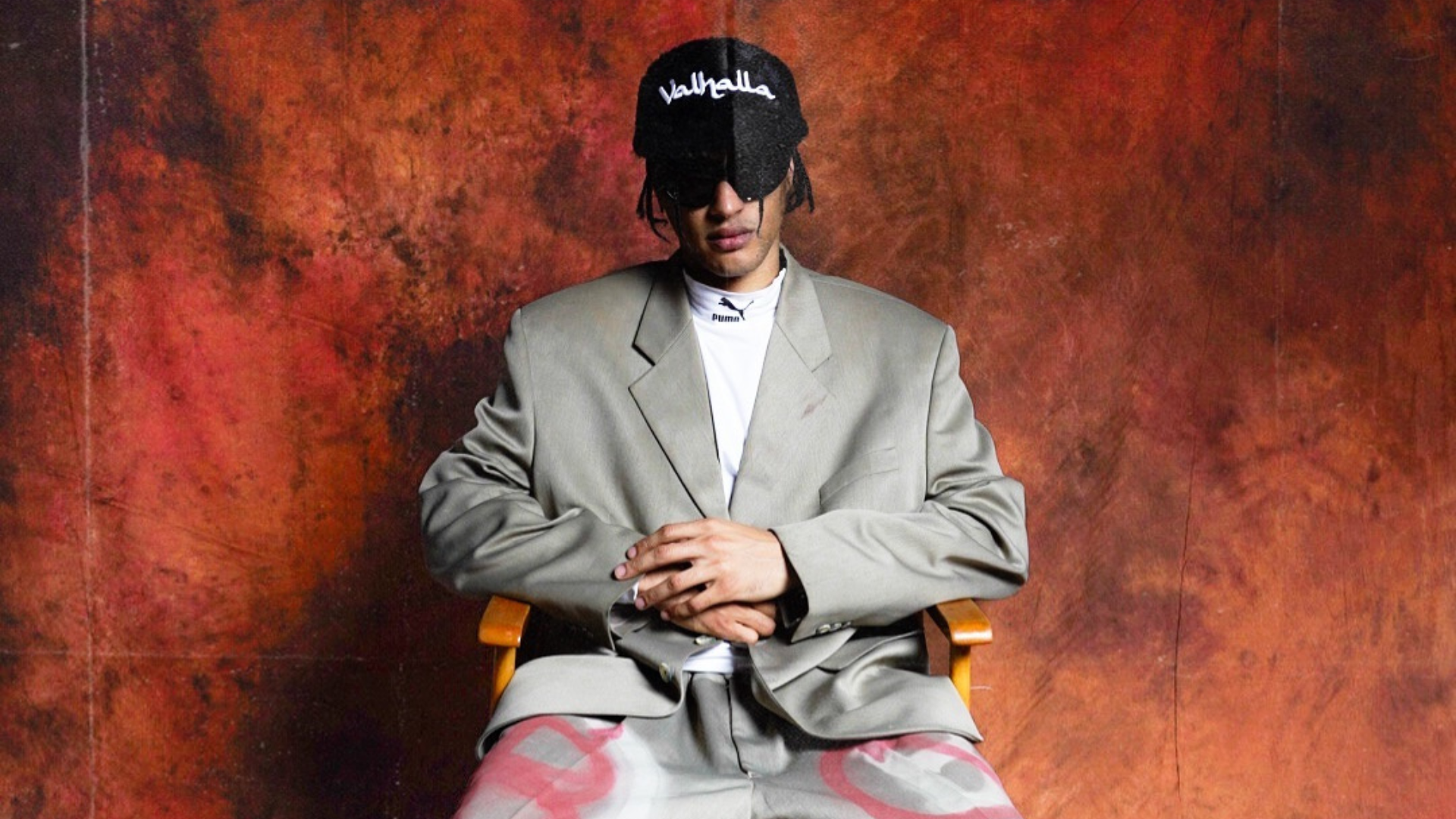 BENJAMIN releases a reflective single titled 